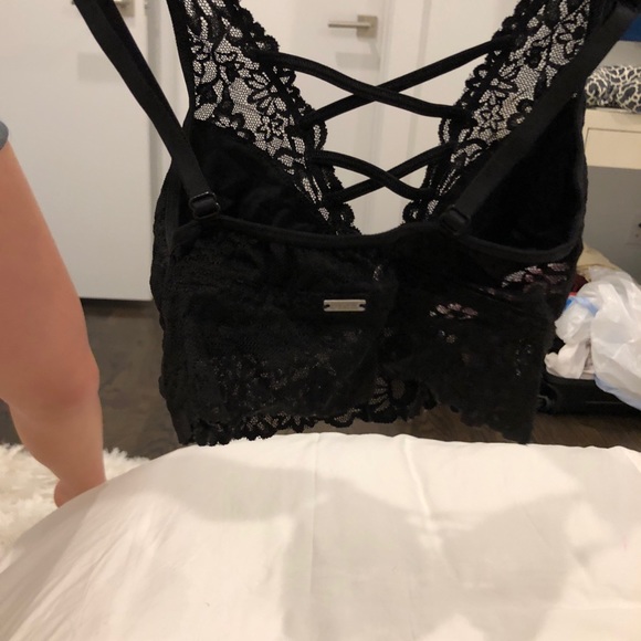 Victoria’s Secret Pink Bralette - Picture 2 of 3